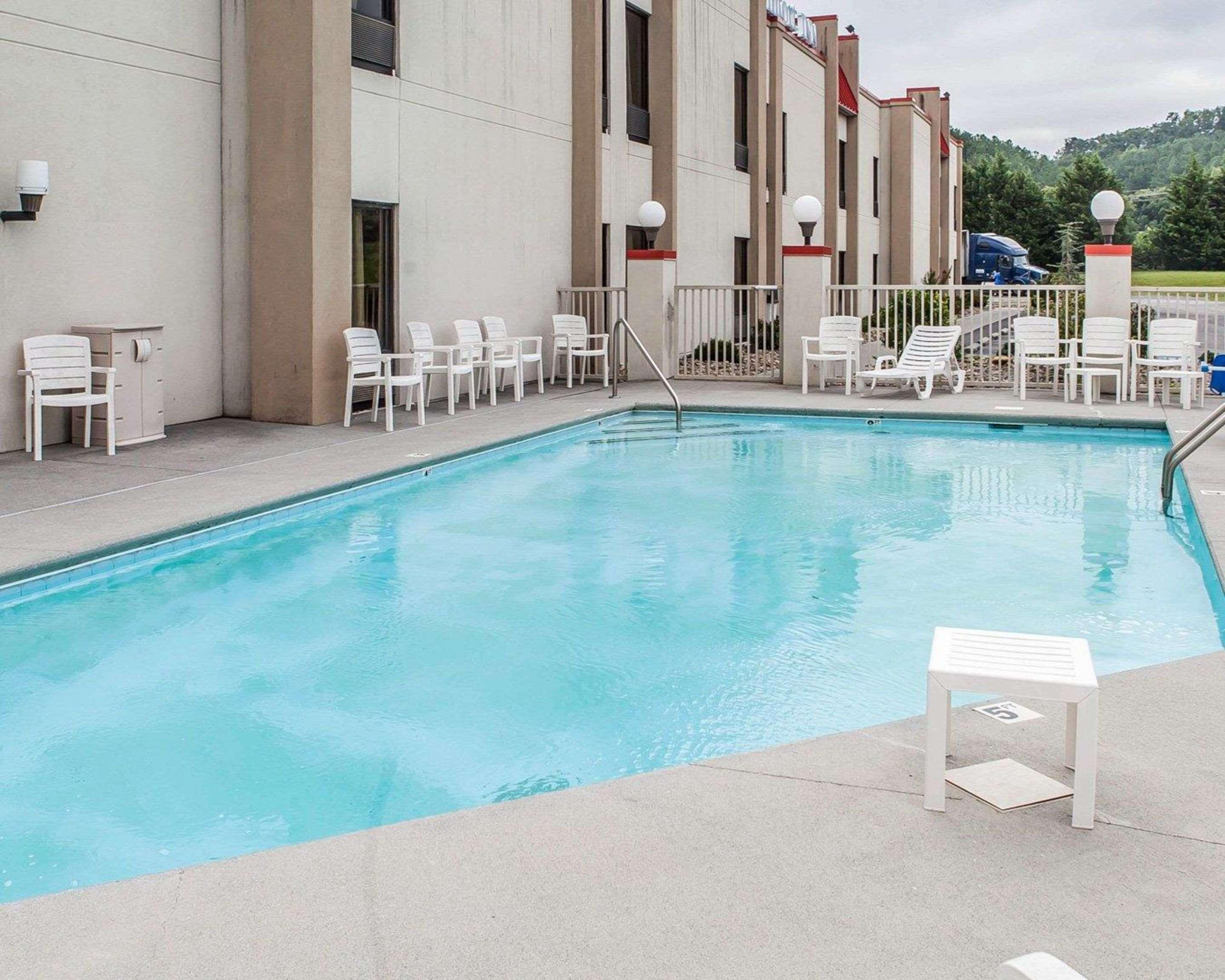 Econo Lodge Newport Eksteriør billede