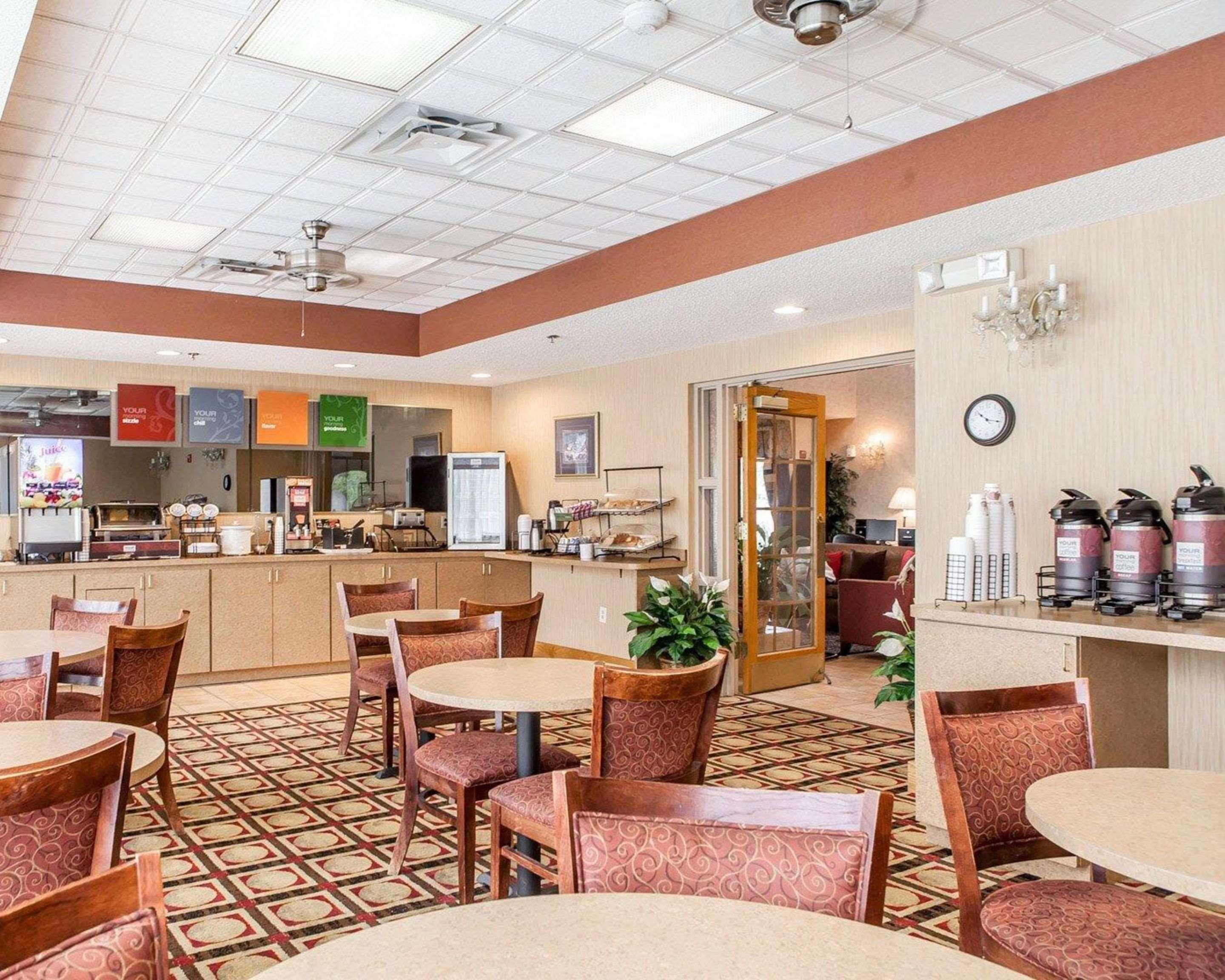 Econo Lodge Newport Eksteriør billede