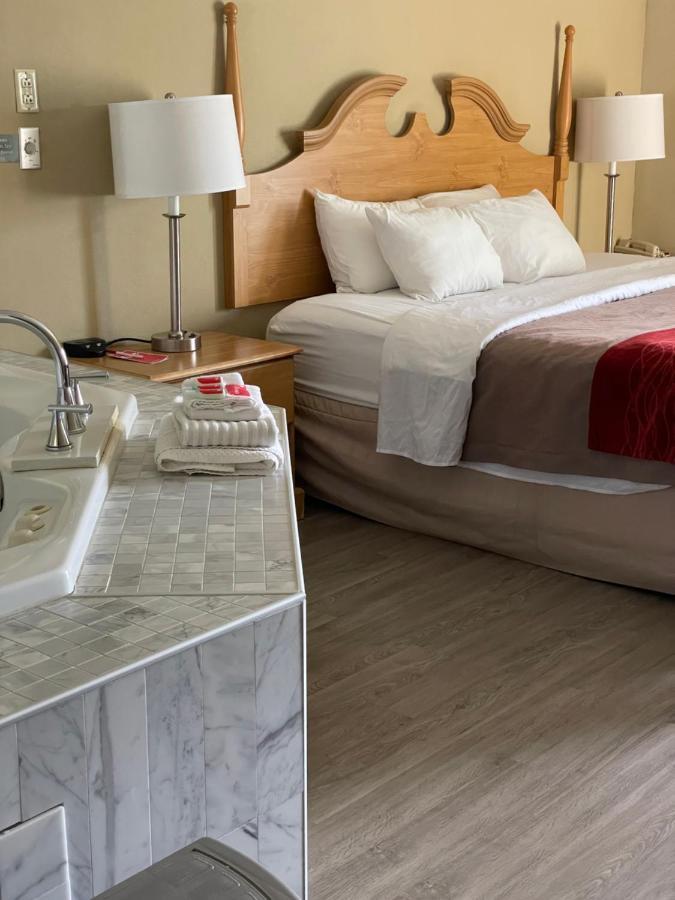 Econo Lodge Newport Eksteriør billede