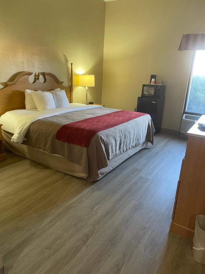 Econo Lodge Newport Eksteriør billede