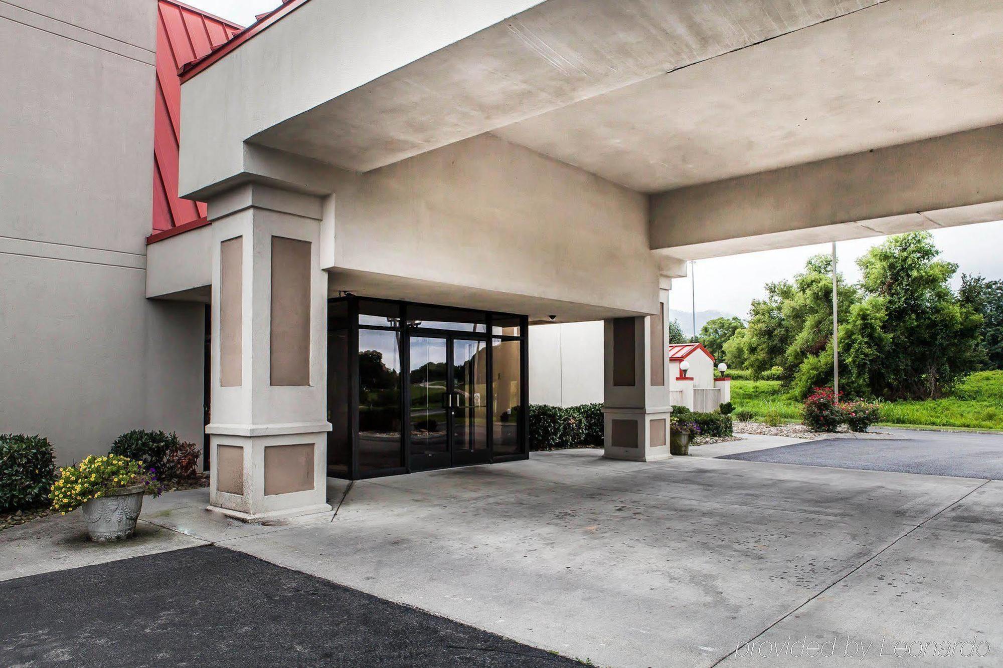 Econo Lodge Newport Eksteriør billede